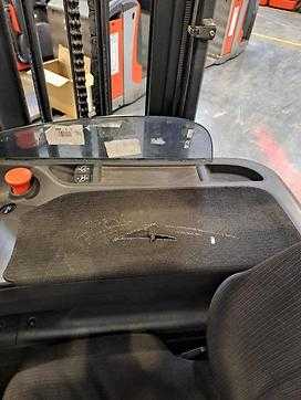 Használt targonca LINDE R14 ELEKTRO SCHUBMASTSTAPLER (13017701)