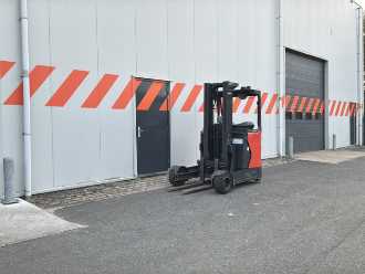 Használt targonca LINDE R20G-01 ELEKTRO SCHUBMASTSTAPLER (13071870)