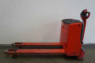 Használt targonca LINDE T 18 1152 ELEKTRO NIEDERHUBWAGENDEICHSEL (13056213)