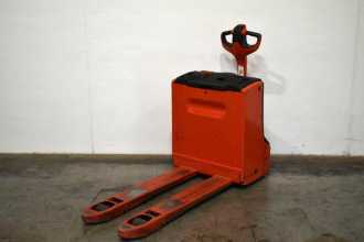 Használt targonca LINDE T 18 1152 ELEKTRO NIEDERHUBWAGENDEICHSEL (13060615)