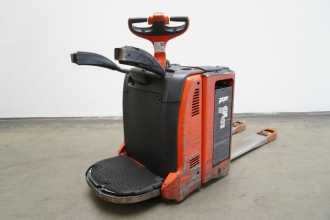 Használt targonca LINDE T 20 AP 131 ELEKTRO NIEDERHUBWAGENFAHRERSTAND (13037220) backdrop