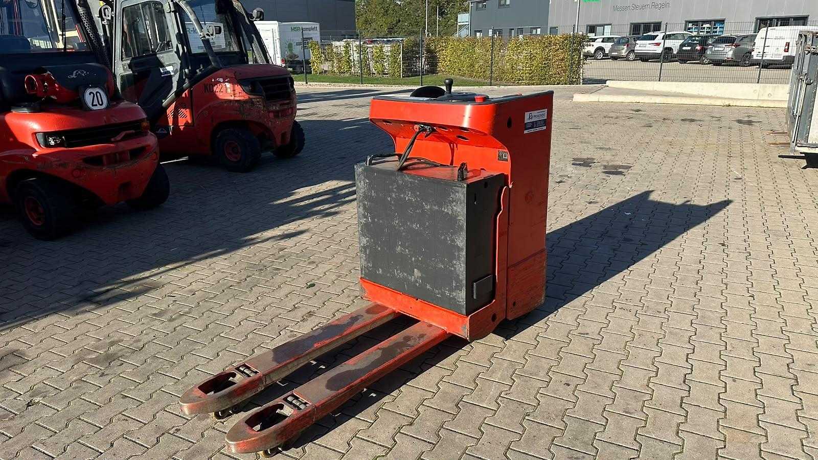 Használt targonca LINDE T 20 S ELEKTRO NIEDERHUBWAGENFAHRERSTAND (13075015)