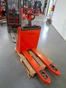 Használt targonca LINDE T14 ELEKTRO NIEDERHUBWAGENDEICHSEL (13053011)
