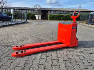 Használt targonca LINDE T16 1700mm / Batterie NEU ELEKTRO NIEDERHUBWAGENSEMIELEKTRISCH (12928457) backdrop