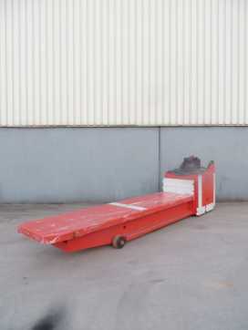 Használt targonca LINDE T30SP-131 Spezialplattform ELEKTRO NIEDERHUBWAGENDEICHSEL (12597921) backdrop