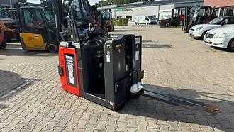 Használt targonca LINDE V 08-02 ELEKTRO NIEDERHUBKOMMISSIONIERER (13067970)