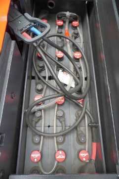 Használt targonca LINDE V 10-02 5212-02 ELEKTRO HOCHHUBKOMMISSIONIERER (12974975)