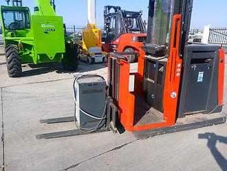 Használt targonca LINDE V 11 ELEKTRO MITTELHUBKOMMISSIONIERER (13032637)
