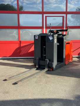 Használt targonca LINDE V08-02 ELEKTRO NIEDERHUBKOMMISSIONIERER (13064886)