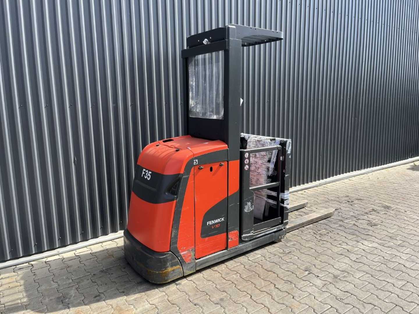 Használt targonca LINDE V10 ELEKTRO NIEDERHUBKOMMISSIONIERER (13065767)