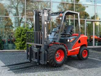 Használt targonca LONKING LG35DT Terrain DIESEL VIERRADFRONTSTAPLER (13005065) backdrop