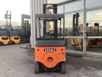 Használt targonca LUGLI 18,48 ELEKTRO VIERRADFRONTSTAPLER (12946988)