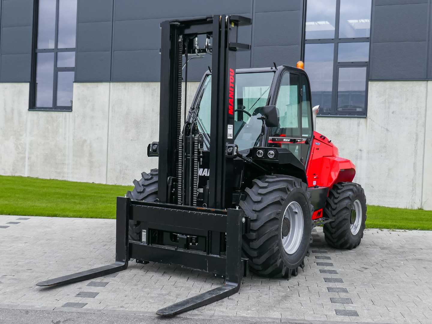Használt targonca MANITOU M 50-4 D DIESEL GELAENDESTAPLER (13073227)