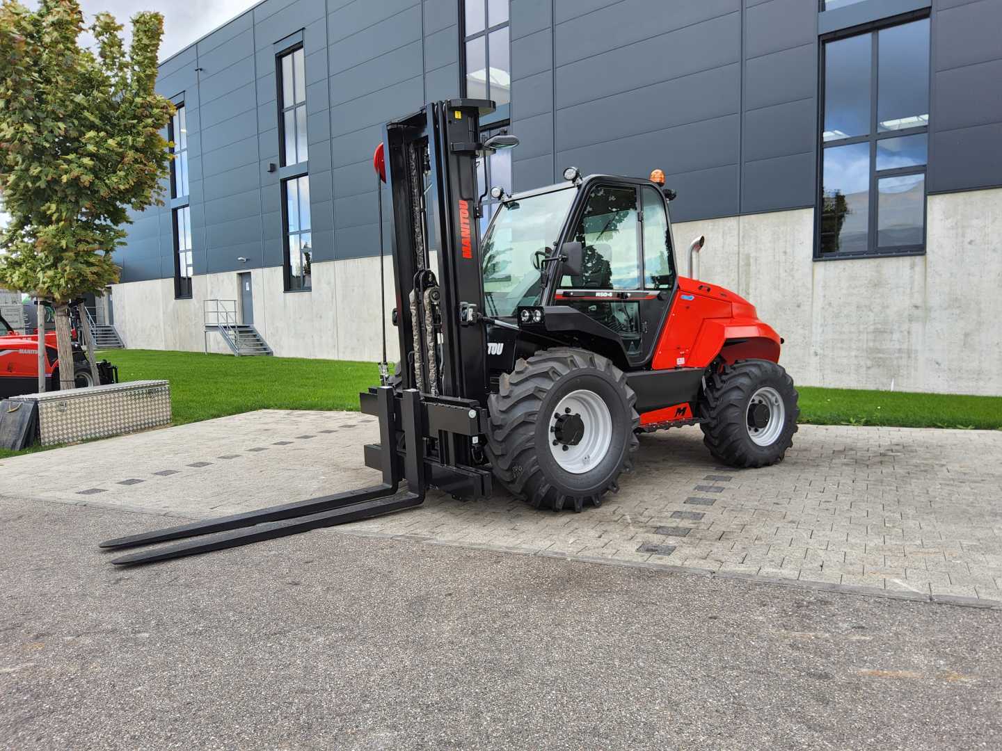 Használt targonca MANITOU M 50-4 D DIESEL GELAENDESTAPLER (13073228)