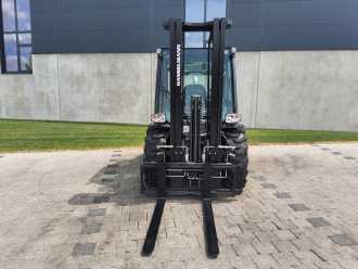 Használt targonca MANITOU MC 25-4 DIESEL GELAENDESTAPLER (12962757)