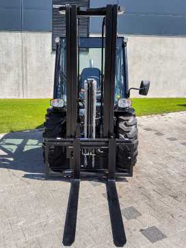 Használt targonca MANITOU MC 30-4 DIESEL GELAENDESTAPLER (12962726)