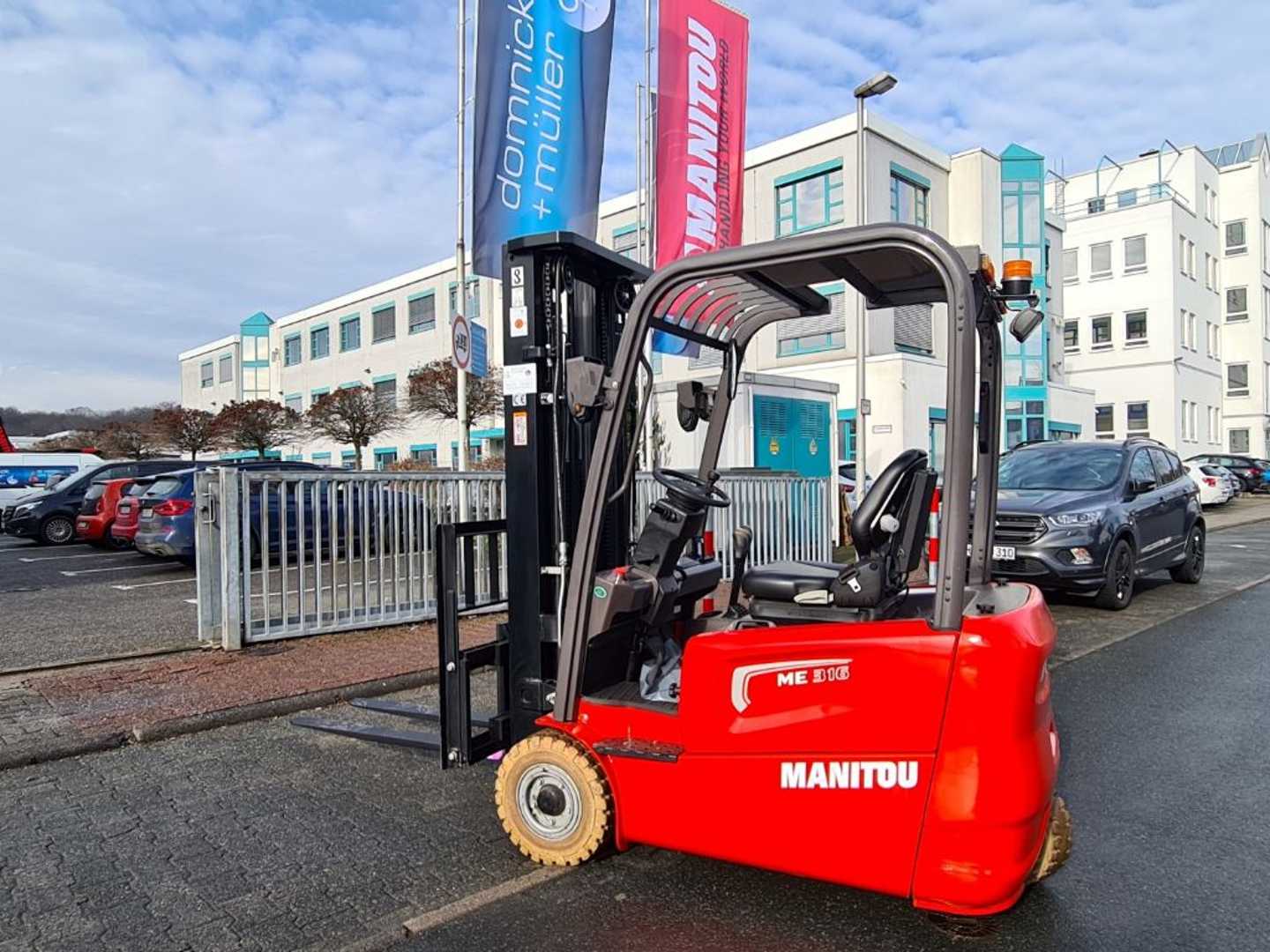 Használt targonca MANITOU ME 316 4800Tripl ELEKTRO DREIRADFRONTSTAPLER (13069444)