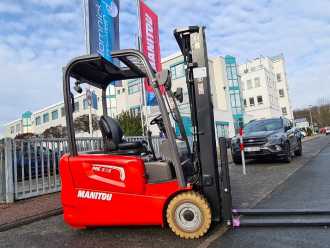 Használt targonca MANITOU ME 316 4800Tripl ELEKTRO DREIRADFRONTSTAPLER (13069444)