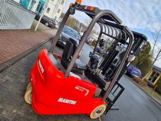 Használt targonca MANITOU ME 316 4800Tripl ELEKTRO DREIRADFRONTSTAPLER (13069444)