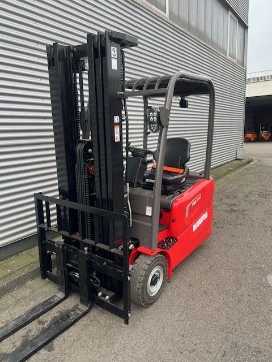 Használt targonca MANITOU ME 316 48V ELEKTRO DREIRADFRONTSTAPLER (13021540)