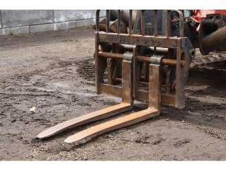 Használt targonca MANITOU MT1335 HA DIESEL TELESKOPARMSTAPLER (13041193)