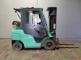 Használt targonca MITSUBISHI FG25N GAS VIERRADFRONTSTAPLER (13065340)