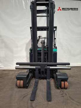Használt targonca MITSUBISHI RBM 25 N3 ELEKTRO SCHUBMASTSTAPLER (13044072)