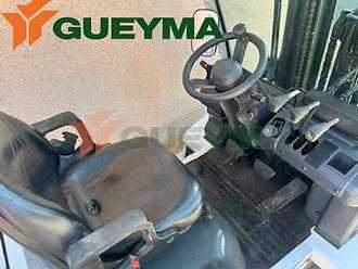 Használt targonca NISSAN YG1D2A30Q DIESEL VIERRADFRONTSTAPLER (13067678)