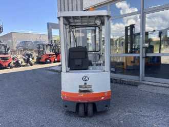 Használt targonca OM E3/15N ELEKTRO DREIRADFRONTSTAPLER (13052739)