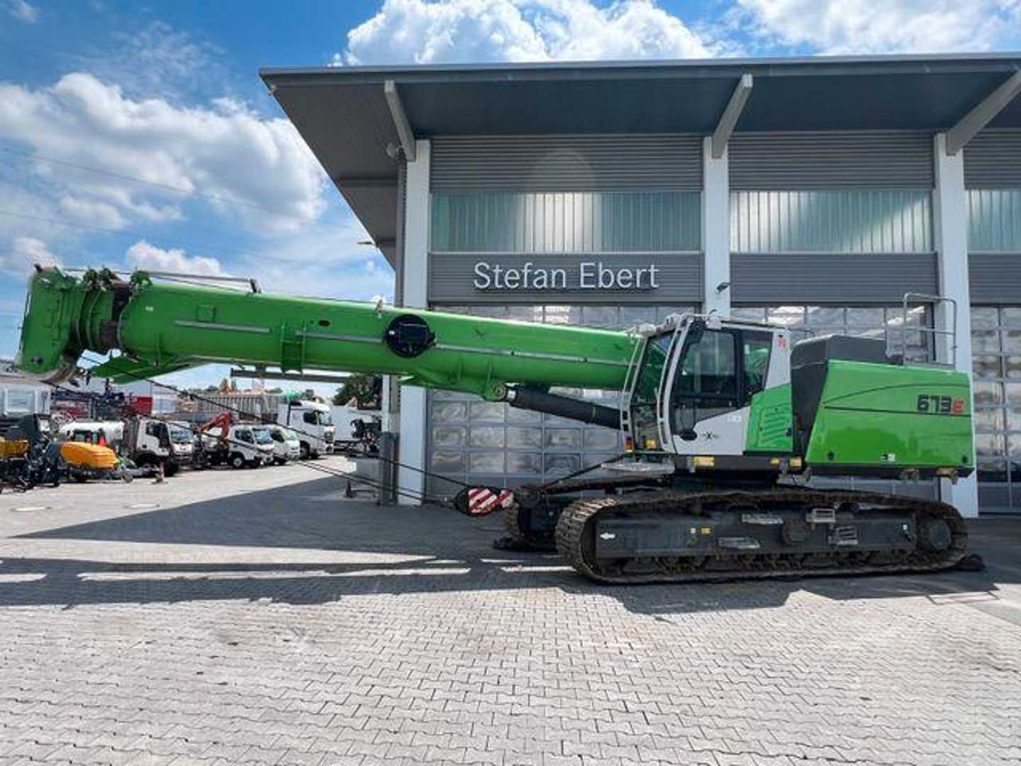 Használt targonca SENNEBOGEN 673e / 4.093h / 2018 / Klappspitze / 44m DIESEL TELESKOPARMSTAPLER (13052333)