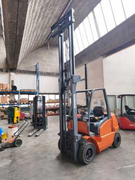 Használt targonca STEINBOCK CD 25 C DIESEL VIERRADFRONTSTAPLER (13072508)