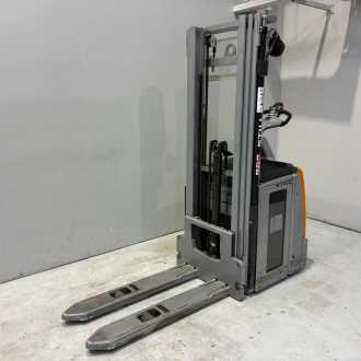 Használt targonca STILL EXV-SF14I ELEKTRO HOCHHUBWAGENFAHRERSTAND (13044211)