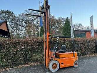 Használt targonca STILL R 60 - 40 ELEKTRO VIERRADFRONTSTAPLER (13005952)