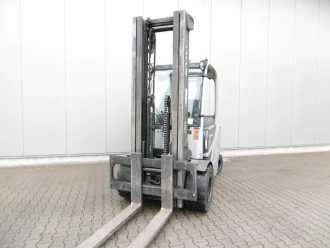 Használt targonca STILL RX 60-45 ELEKTRO VIERRADFRONTSTAPLER (12940313)