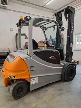 Használt targonca STILL RX60-40 ELEKTRO VIERRADFRONTSTAPLER (12952891)