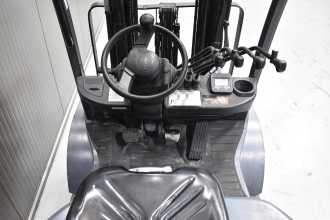 Használt targonca TOYOTA 02-8FGF20 /58286/ GAS VIERRADFRONTSTAPLER (13064092)