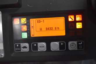 Használt targonca TOYOTA 02-8FGF25 /58298/ GAS VIERRADFRONTSTAPLER (13069548)