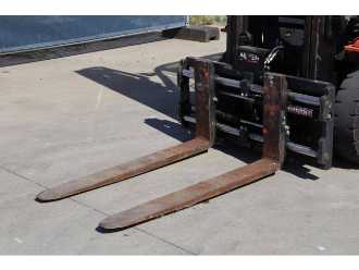Használt targonca TOYOTA 42-7FGF25 GAS VIERRADFRONTSTAPLER (13062933)