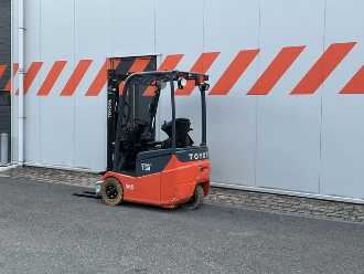 Használt targonca TOYOTA 7FBEST13 ELEKTRO DREIRADFRONTSTAPLER (13054201)
