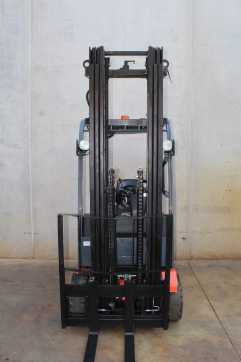 Használt targonca TOYOTA 7FBEST15 ELEKTRO DREIRADFRONTSTAPLER (13063096)