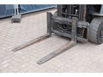Használt targonca TOYOTA 7FBMF25 ELEKTRO VIERRADFRONTSTAPLER (13065060)