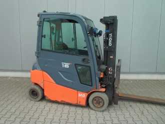 Használt targonca TOYOTA 8 FBMT 16 ELEKTRO VIERRADFRONTSTAPLER (13076418)