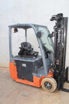 Használt targonca TOYOTA 8FBE16T ELEKTRO DREIRADFRONTSTAPLER (13065191) backdrop