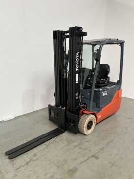Használt targonca TOYOTA 8FBE16T *sofort verfügbar* ELEKTRO DREIRADFRONTSTAPLER (13067868) backdrop