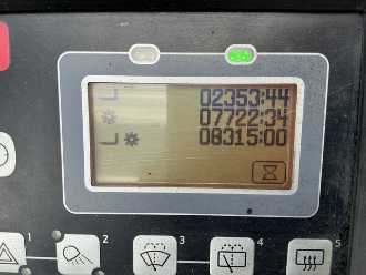 Használt targonca TOYOTA 8FBMT25 ELEKTRO VIERRADFRONTSTAPLER (13050030)