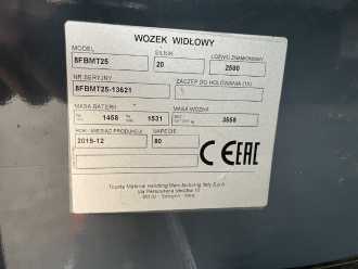 Használt targonca TOYOTA 8FBMT25 ELEKTRO VIERRADFRONTSTAPLER (13065983)