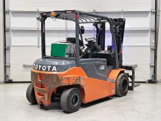 Használt targonca TOYOTA 8FBMT45 ELEKTRO VIERRADFRONTSTAPLER (13038094)