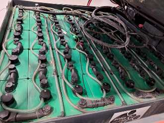 Használt targonca TOYOTA 8FBMT45 ELEKTRO VIERRADFRONTSTAPLER (13046537)