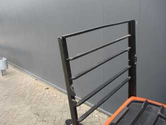 Használt targonca TOYOTA LPE250 ELEKTRO NIEDERHUBWAGENFAHRERSTAND (13071689)