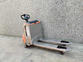 Használt targonca TOYOTA LWE200 Litio ELEKTRO NIEDERHUBWAGENSEMIELEKTRISCH (13067364)